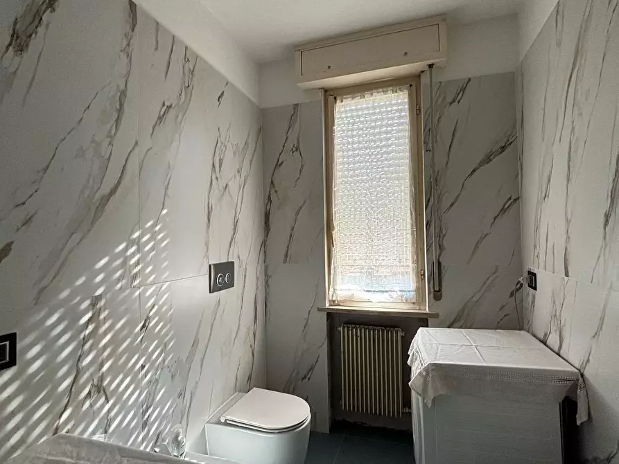 Immagine 26 di Quadrilocale in vendita  a Medesano