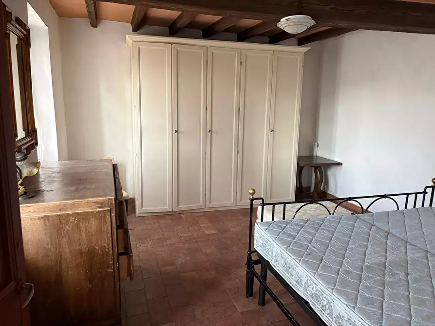 Immagine 7 di Trilocale in affitto  a Varano De' Melegari