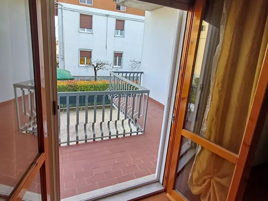 Immagine 25 di Trilocale in vendita  a Medesano