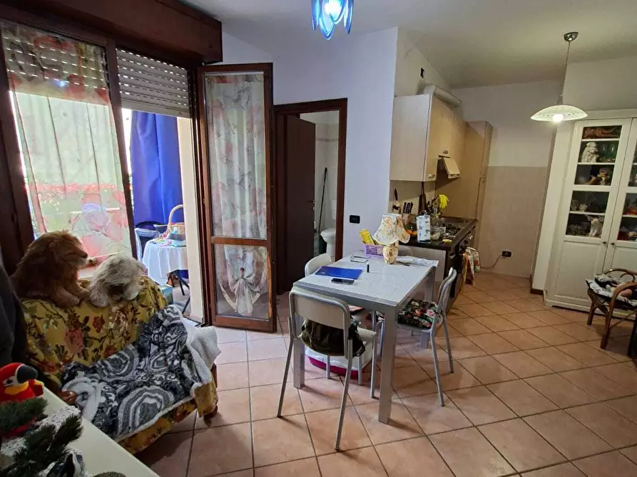 Immagine 10 di Bilocale in vendita  a Lesignano De' Bagni