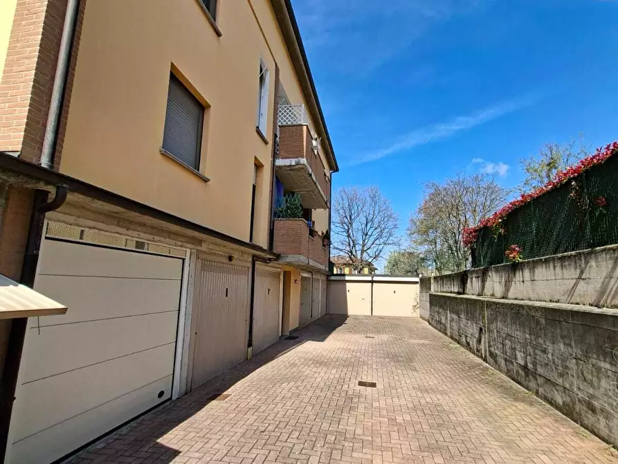 Immagine 29 di Bilocale in vendita  a Lesignano De' Bagni