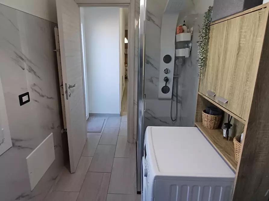 Immagine 29 di Trilocale in vendita  a Medesano