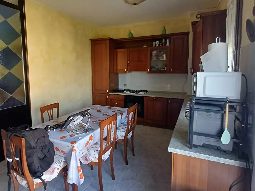 Immagine 18 di Trilocale in vendita  a Medesano