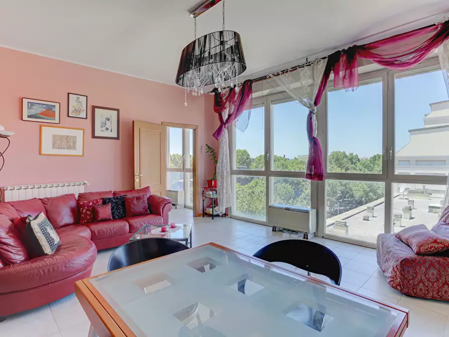 Immagine 1 di Appartamento in vendita  in Via Casilina 9 a Roma