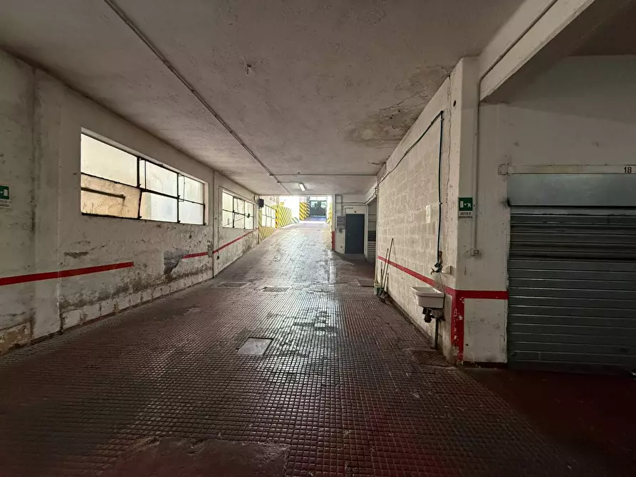 Immagine 23 di Attico in vendita  in Piazza Ronchi 8 a Roma