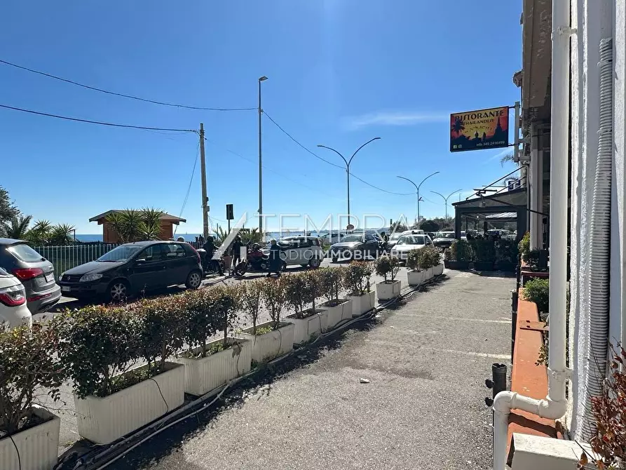 Immagine 21 di Appartamento in vendita  a Mascali