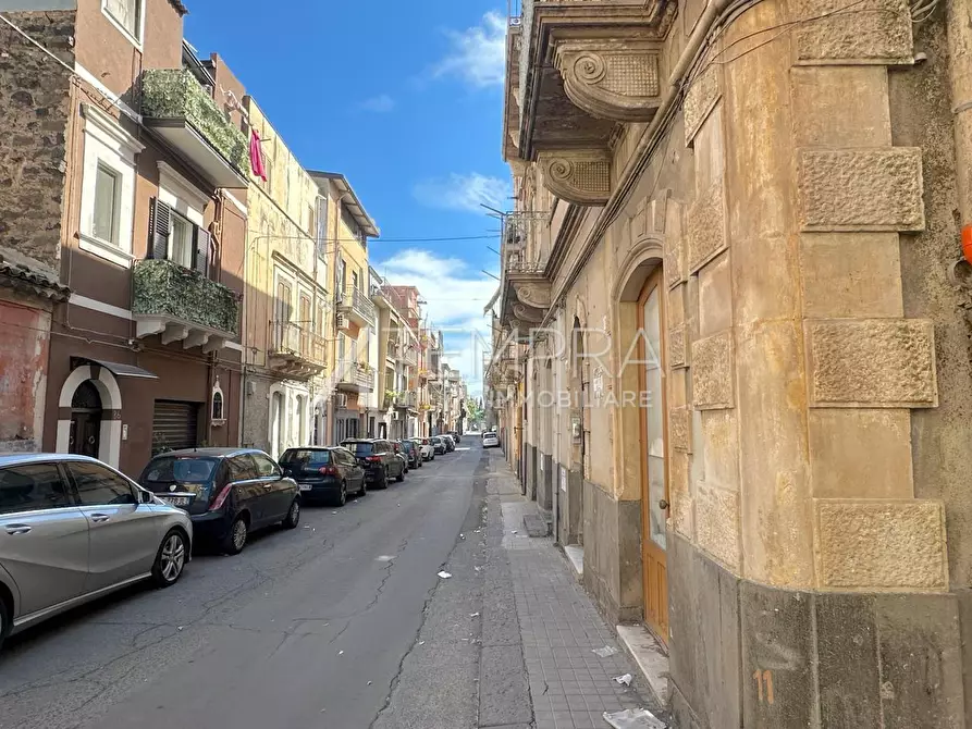 Immagine 39 di Casa indipendente in vendita  in VIA INZERILLI a Adrano