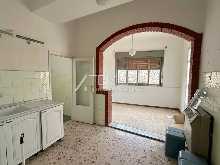 Immagine 14 di Casa indipendente in vendita  a Biancavilla