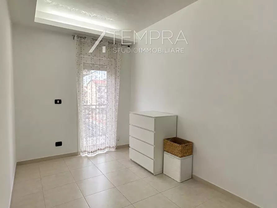 Immagine 13 di Appartamento in vendita  in Via Franz Kafka a Adrano