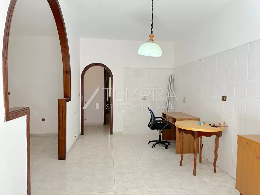 Immagine 5 di Appartamento in vendita  in VIA DELL'AMICIZIA a Adrano