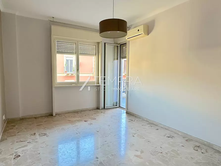 Immagine 5 di Appartamento in vendita  a Catania