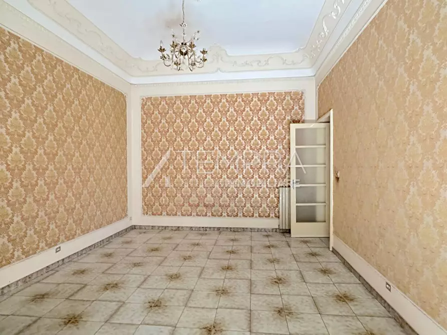 Immagine 6 di Casa indipendente in vendita  in VIA INZERILLI a Adrano