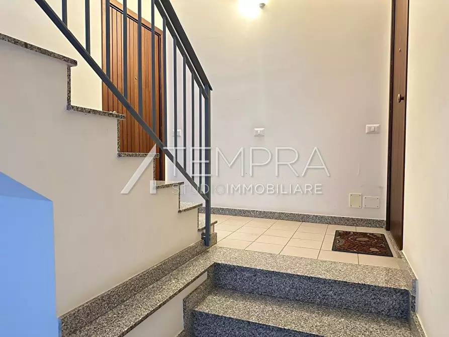 Immagine 25 di Appartamento in vendita  a Aci Castello