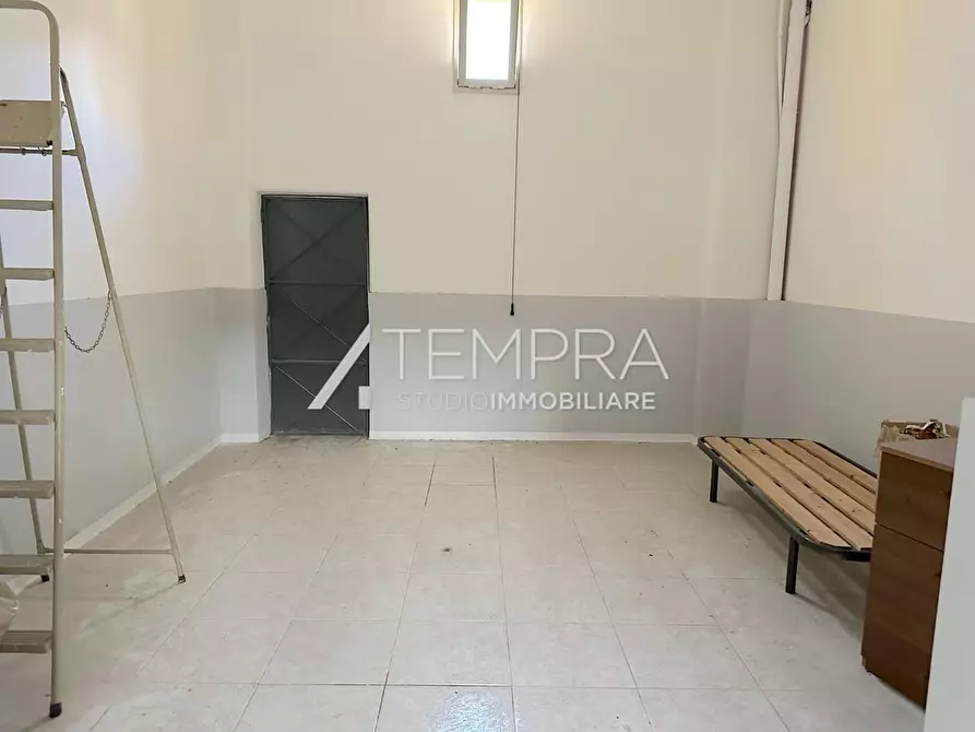 Immagine 34 di Casa indipendente in vendita  in Via Biviere 37 a Adrano