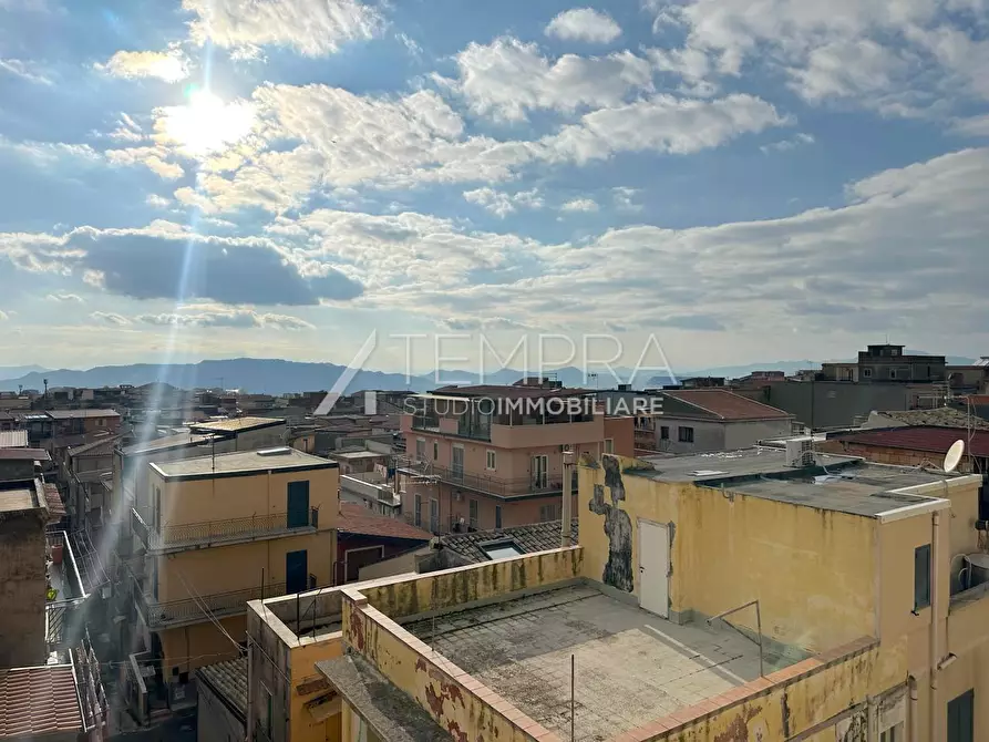 Immagine 23 di Appartamento in vendita  in VIA TOMMASEO 35 a Adrano