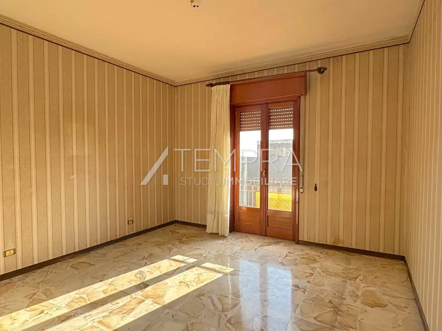 Immagine 7 di Appartamento in vendita  in VIA TOMMASEO 35 a Adrano
