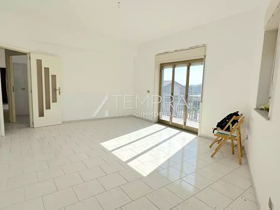 Immagine 5 di Appartamento in vendita  in Via Frans Kafka 1 a Adrano