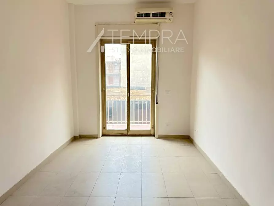 Immagine 9 di Appartamento in vendita  in Via Ninfa Talia a Adrano