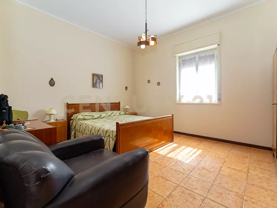 Immagine 58 di Casa bifamiliare in vendita  in Via Benedetto Croce 6 a Pedara