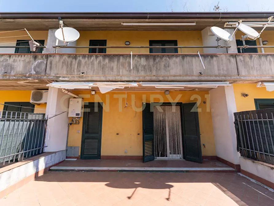 Immagine 7 di Porzione di casa in vendita  in Via degli Ulivi 9 a Tremestieri Etneo