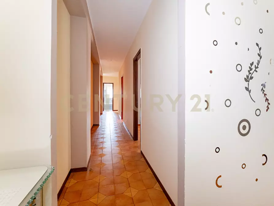 Immagine 12 di Trilocale in vendita  in Via San Nicolò 134 a Aci Catena