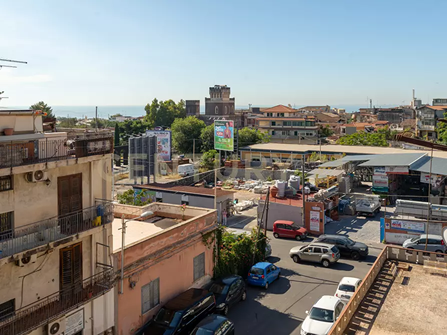 Immagine 26 di Quadrilocale in vendita  in Via Jacopo Vignerio 5 a Catania