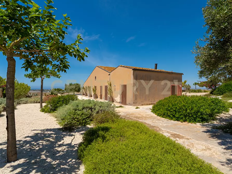 Immagine 25 di Casa indipendente in vendita  in Contrada Pagliarello a Portopalo Di Capo Passero