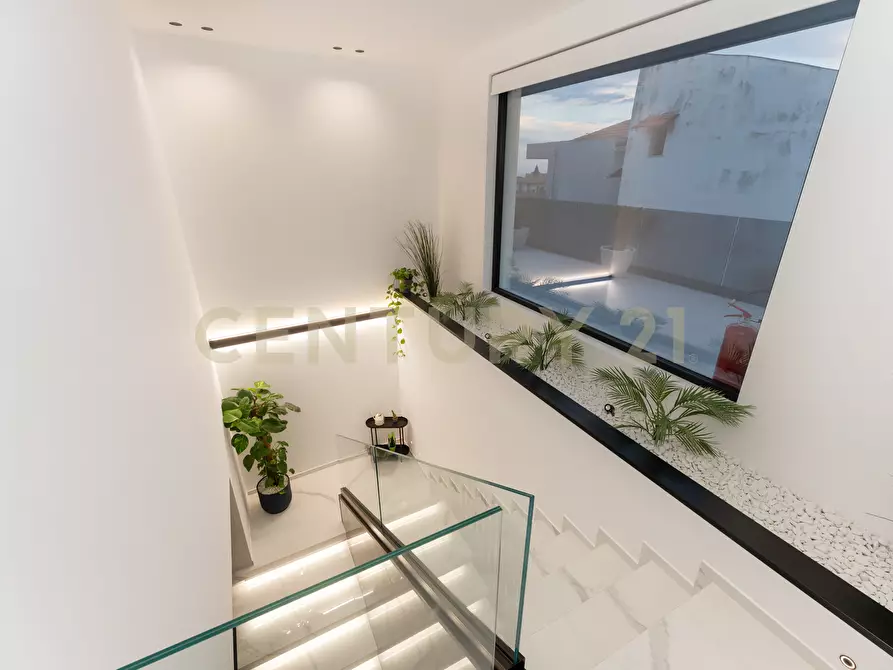 Immagine 112 di Villa in vendita  in Via Sant' Andrea 8 a Catania