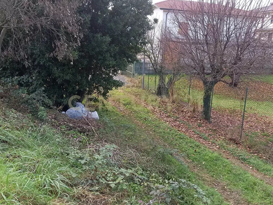 Immagine 4 di Terreno edificabile in vendita  in Via Cavour a Lavagno