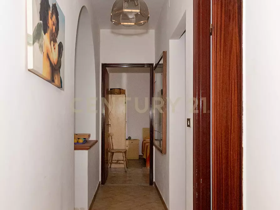 Immagine 52 di Villa in vendita  in Contrada Scolaro Cisterna a Adrano