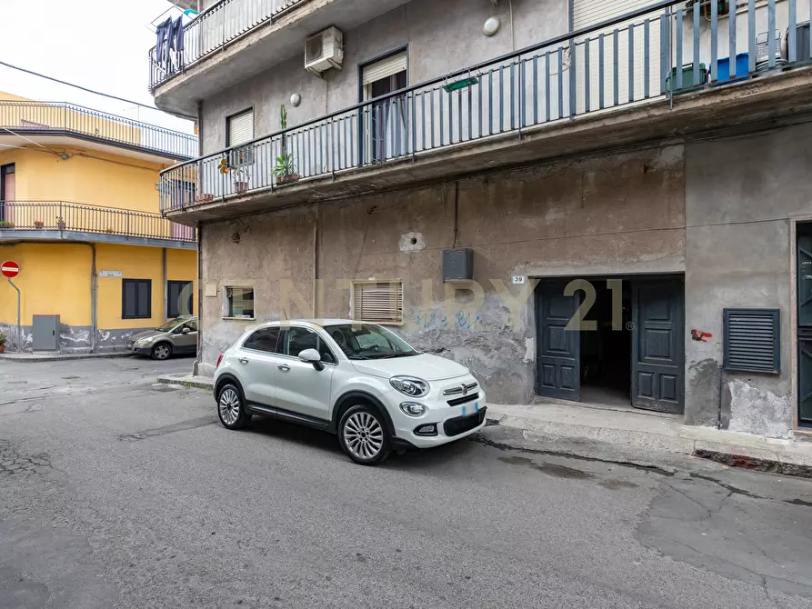 Immagine 26 di Pentalocale in vendita  in Via Feltre 39 a Paterno'