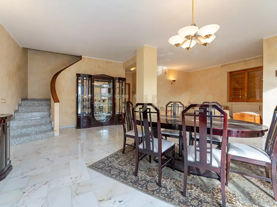 Immagine 26 di Casa bifamiliare in vendita  in Via Sebastiano Grasso 14 a Aci Catena