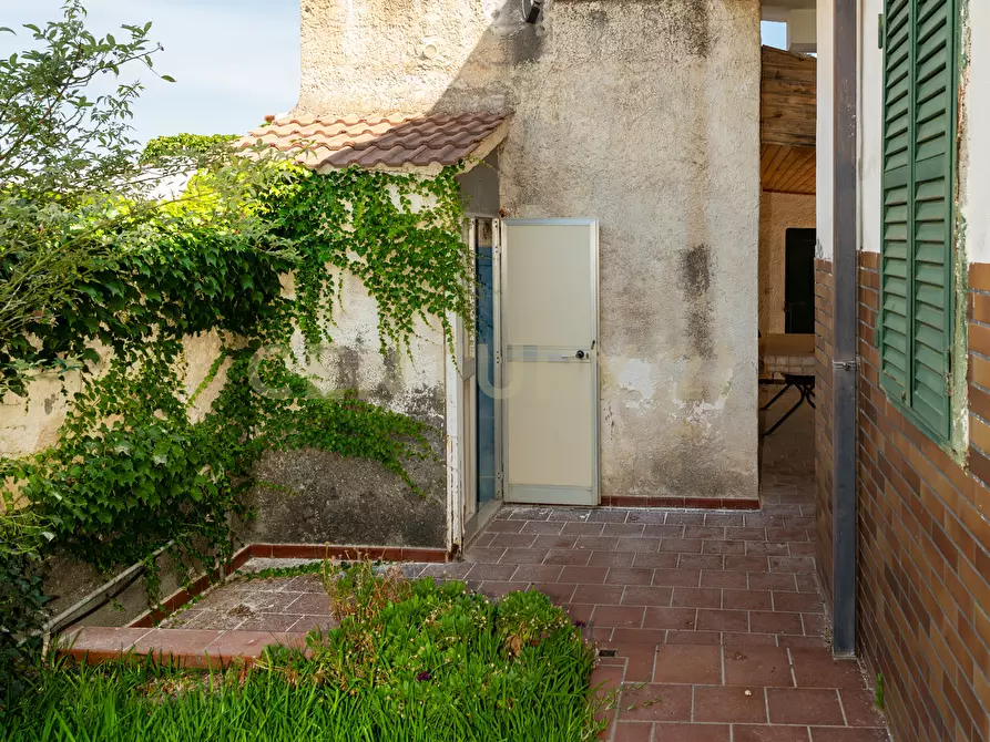 Immagine 36 di Villa in vendita  in Via dei Geranei 12 a Augusta