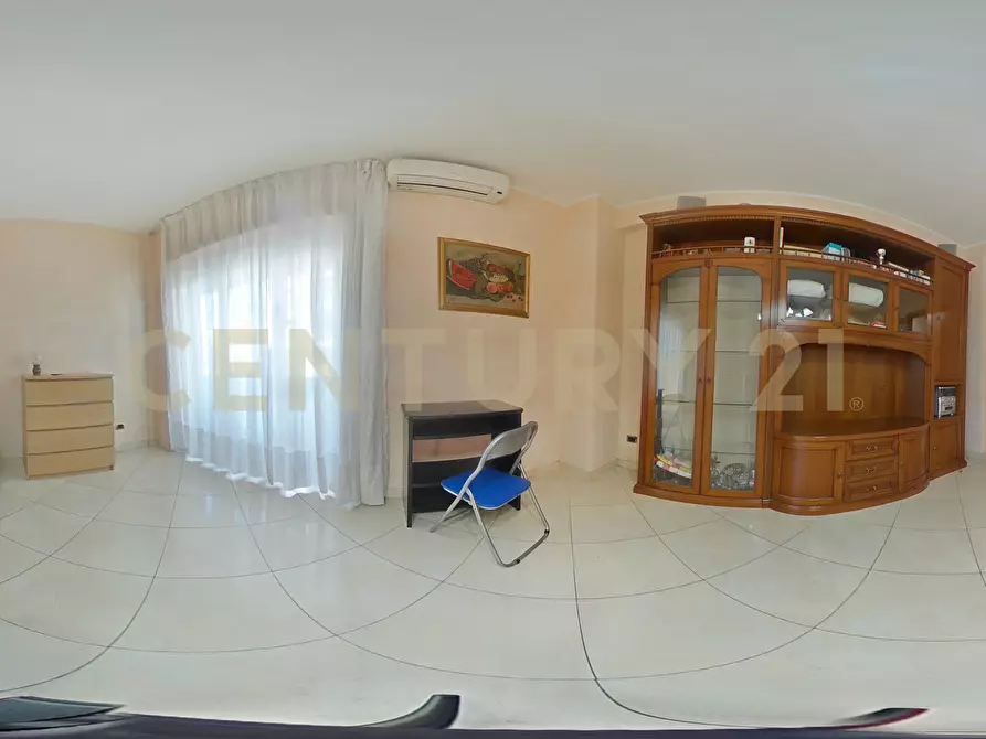 Immagine 33 di Trilocale in vendita  in Via Vittorio Emanuele II 627 a Catania