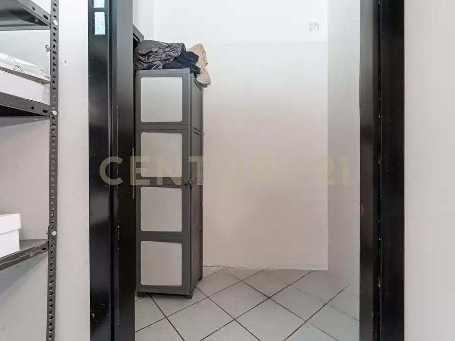 Immagine 31 di Attività commerciale in vendita  in Via Vittorio Emanuele 214 a Belpasso