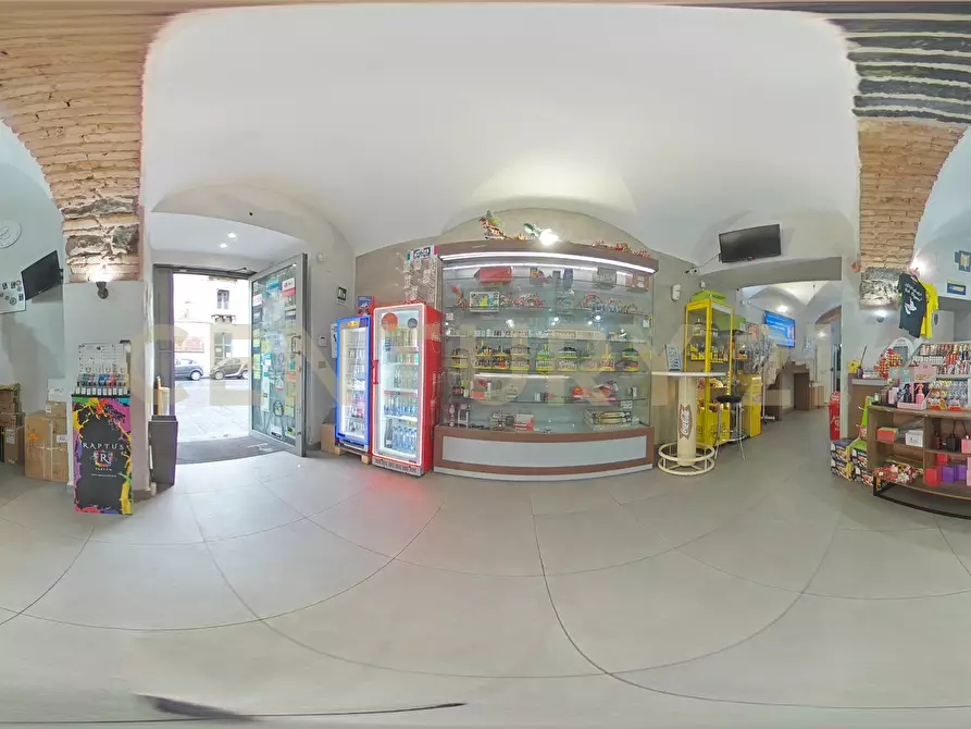 Immagine 23 di Tabaccheria in vendita  in Via Antonino di Sangiuliano 239 a Catania