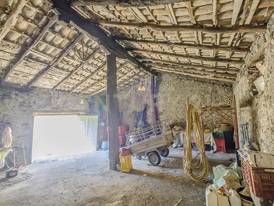 Immagine 7 di Rustico / casale in vendita  in Via Marsala 10 a Belpasso