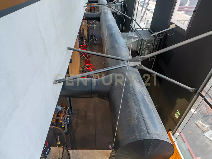 Immagine 38 di Attività commerciale in vendita  in Viale del Commercio a Misterbianco