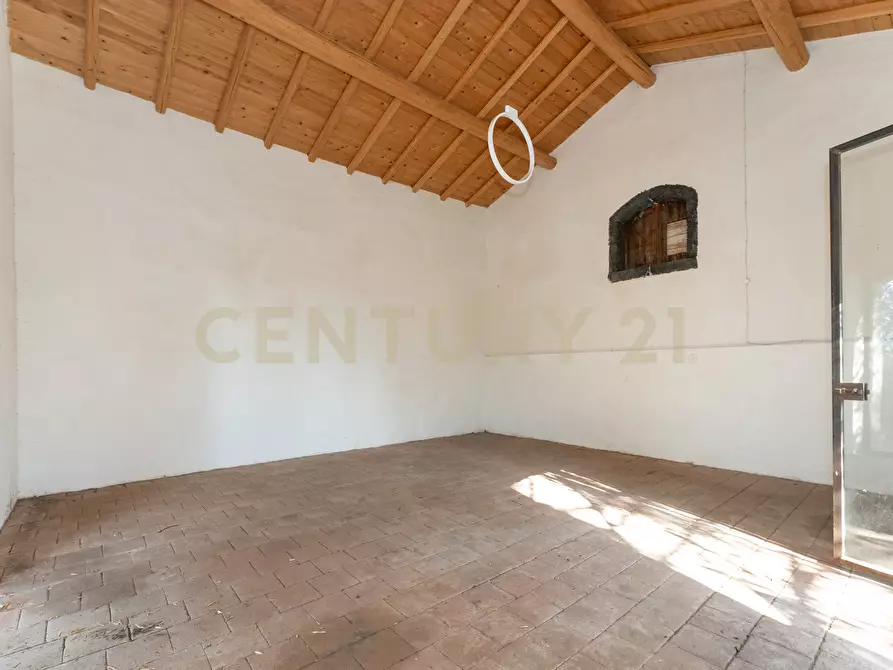 Immagine 46 di Villa in vendita  in Via Gallinaro 22 a Aci Castello