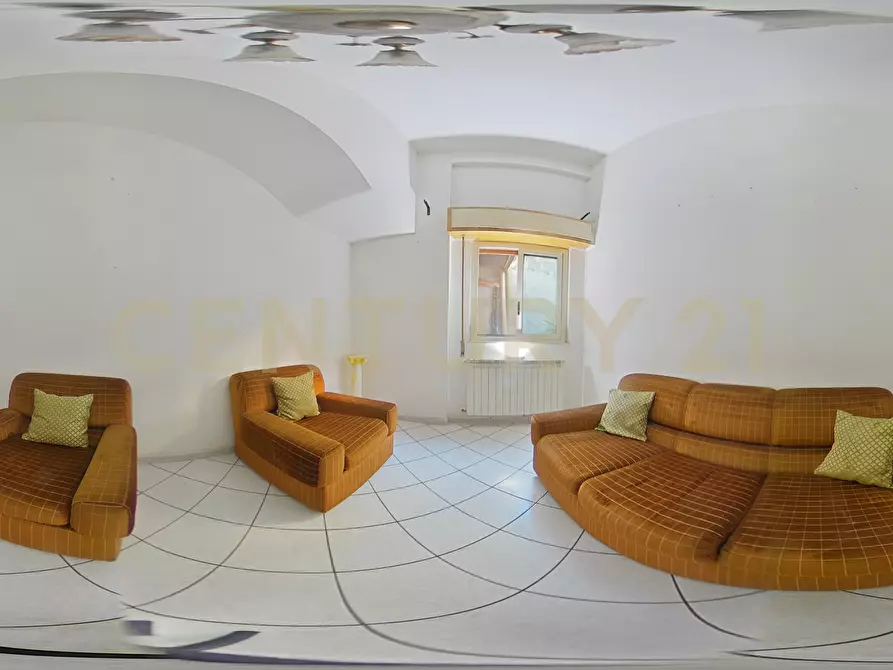 Immagine 34 di Quadrilocale in vendita  in Via P. Gobetti 8 a Adrano