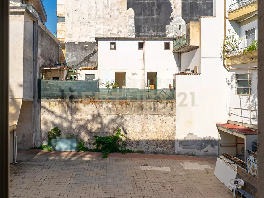 Immagine 18 di Ufficio in affitto  in Via Garibaldi 30 a Giarre