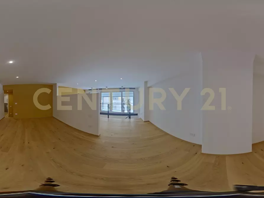 Immagine 24 di Loft/Open space in vendita  in Via dell'Olmata 30 a Roma