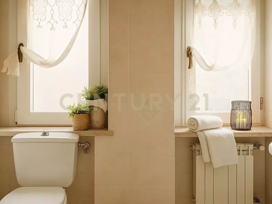 Immagine 23 di Trilocale in vendita  in Viale Dante Alighieri 1 a Radicofani