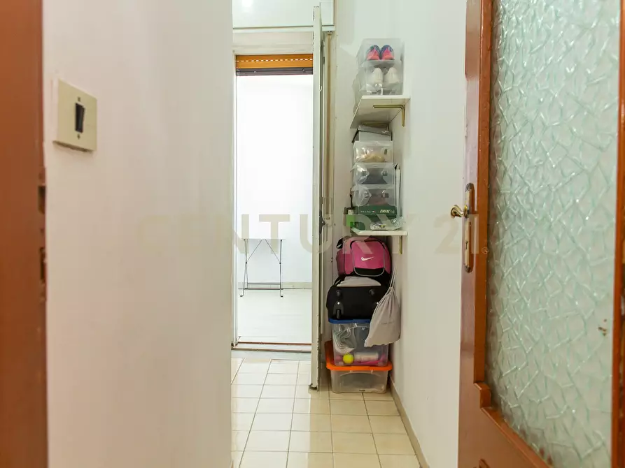 Immagine 14 di Bilocale in vendita  in Via Madonna di Fatima 71 a Gravina Di Catania
