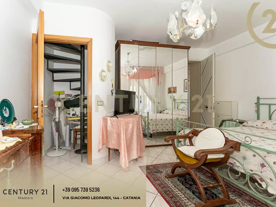 Immagine 38 di Trilocale in vendita  in Via Giuseppe Verdi 40 a Roccalumera