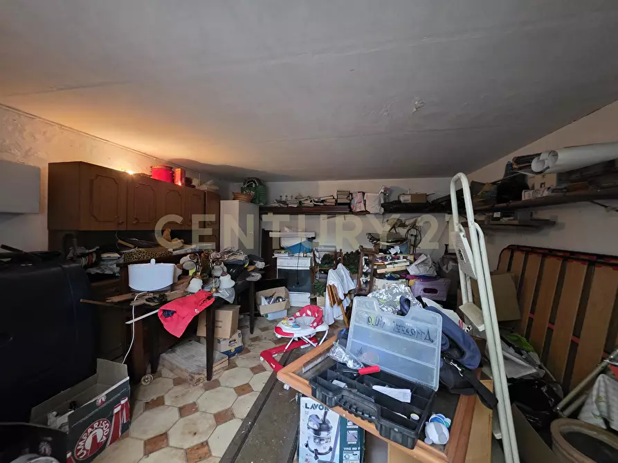 Immagine 10 di Quadrilocale in vendita  in Via E. Curiel 6 a Gavorrano