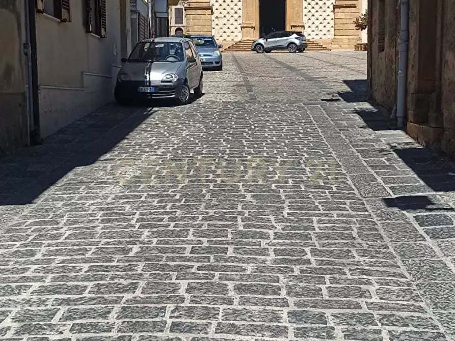 Immagine 3 di Casa bifamiliare in vendita  in Via Roma 14 a Aidone