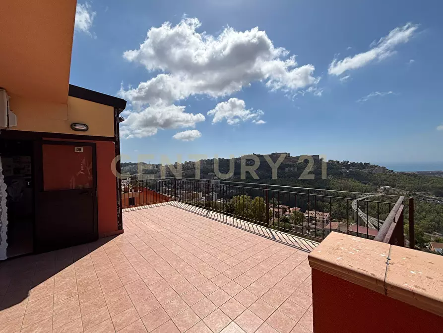 Immagine 78 di Pentalocale in vendita  in Via Giuseppe Basile 2 a Agrigento