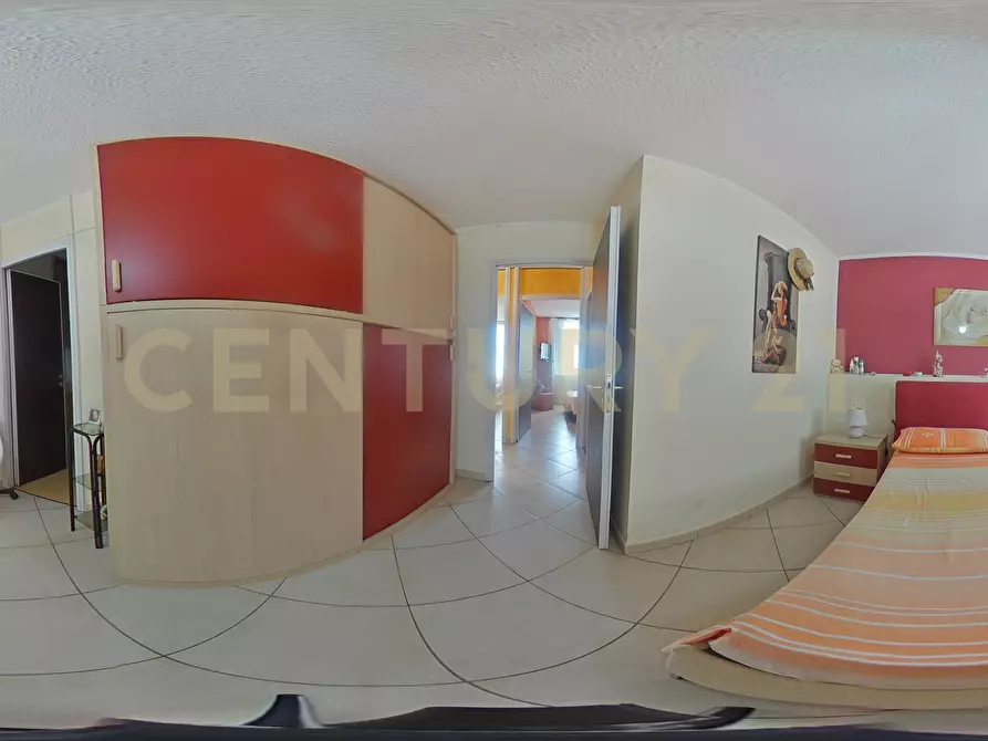 Immagine 49 di Pentalocale in vendita  in Via della Grotta 2 a Augusta