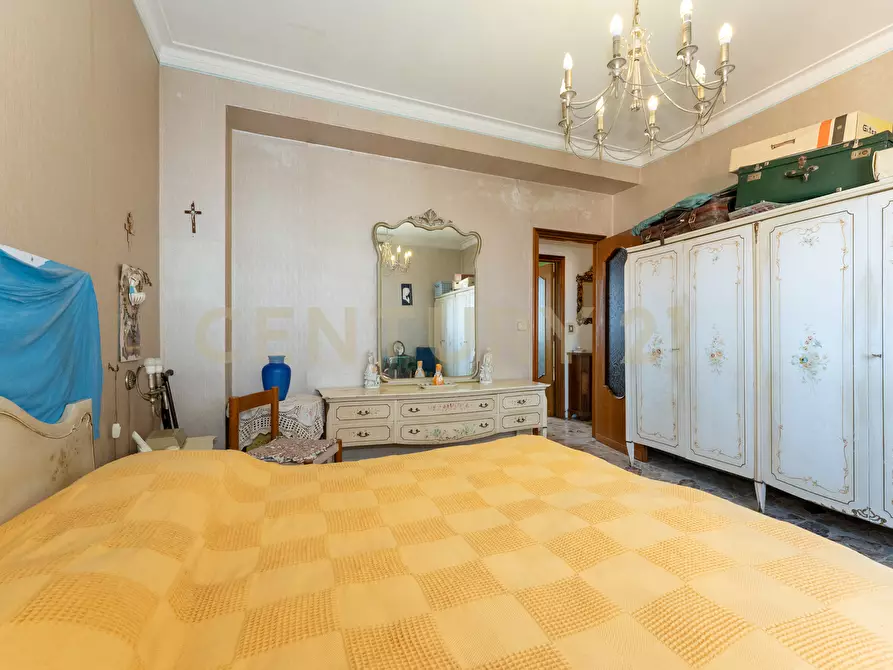 Immagine 20 di Pentalocale in vendita  in Via Messina 523 a Catania